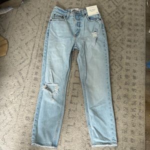 Abercrombie High Rise Mom Jeans in Light Wash Ripped